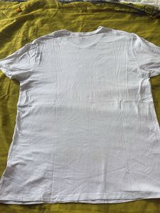 Gap T-Shirt with American Flag Design