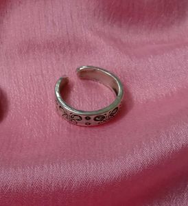 Imported Y2K style Ring