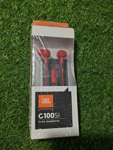 JBL C100SI In-Ear Headphones red