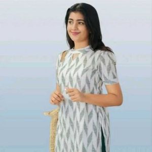 Stylish Printed White &amp; Grey Kurta