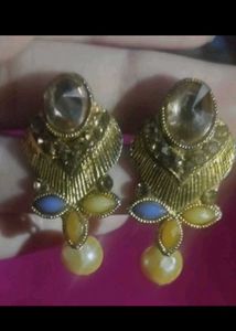 Elegant Pearl Necklace &amp; Earring Set