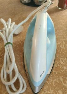 Philips GC157/02 1100 Watts Dry Iron