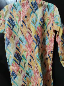 Vibrant Abstract Print Kurta