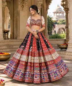 all size available.big dhamaka offer
