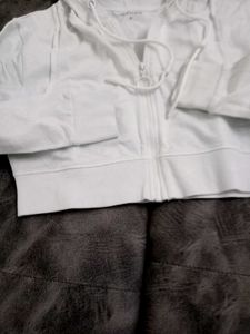 White Cropped Zip-Up Hoodie