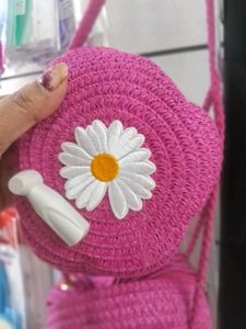 Cute Pink Daisy Straw Purse