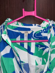 Stylish crop top