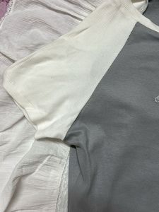 Italia T-Shirt - Stylish &amp; Casual