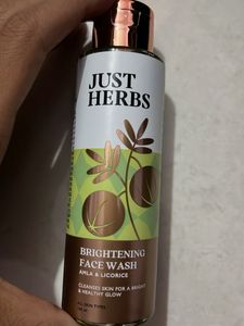 Just Herbs Brightening Face Wash
