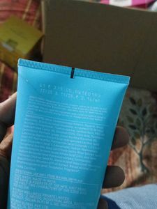 DOT &amp; KEY Face Wash Bundle