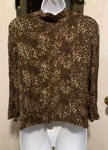 Leopard Print Mock Neck Top