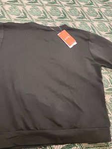 Graphic Print Sweatshirt