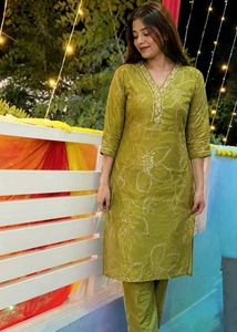 Elegant Olive Green Kurti with Floral Embroide
