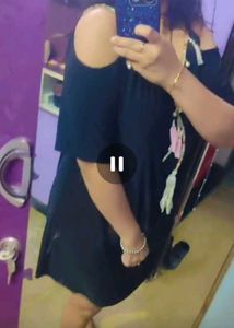 xl to 3xl  Chic Cold Shoulder Black Dre