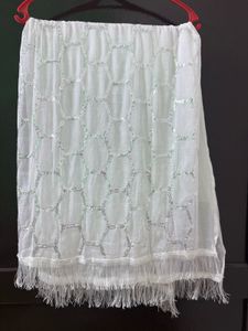 Elegant White Dupatta with Geometric Pattern