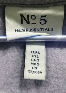 H&amp;M Pullover Sweatshirt