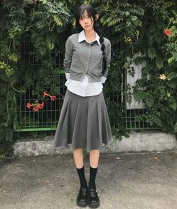 Women grey midi skrit