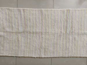 Velvet Carpet Size - 42" x 21"