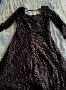 Elegant Black Lace Sleeve Dress