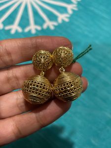 Golden Colour Earrings With Round Base