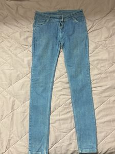 Light Wash Skinny Jeans