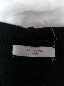 Chic Black Zipper Knit Sweater