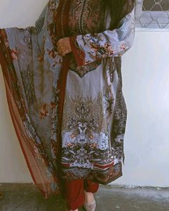 pakistani style kurta set with dupatta