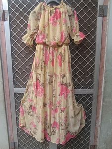Floral Print Yellow Full Lentgh Dress. It Can Use