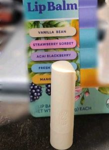 EOS Lip Balm 💫
