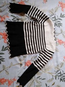 Striped Knit Long Sleeve Top