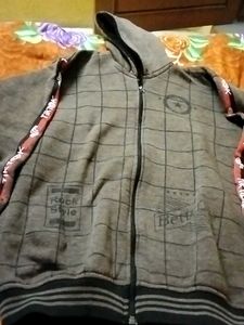 Stylish Men's Grey Checkered Hoodie