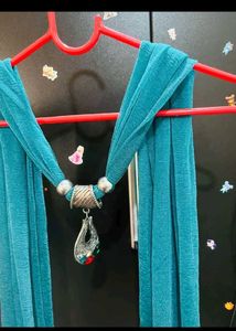 Teal scarf with Pendant