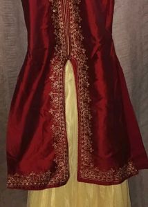 Elegant Red Embellished Kurta