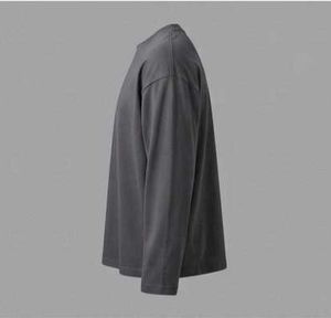 Men's Basic Dark Grey Long Sleeve Tee