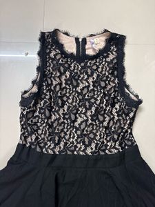 Elegant Black Lace Dress