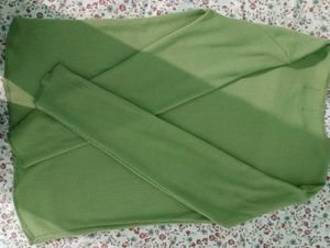 Comfortable Green Ribbed Long Sleeve Top Size M"
