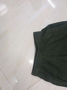 Men's Casual Dark Green Shorts