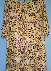 Floral Print Tie-Neck top