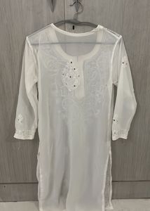 White Chikankari Kurta with Mirror Work