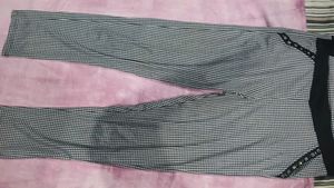 Stylish Gingham Print Pants