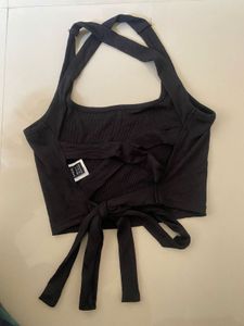 black backless top