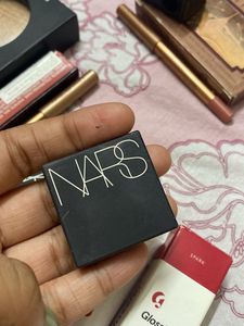 NARS mini translucent powder