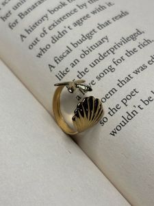 Gold Starfish &amp; Seashell Ring