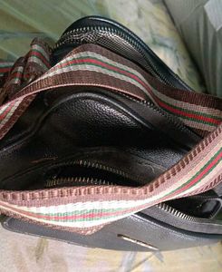 GUCCI Crossbody Bag