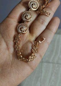 Elegant Rose Gold Bracelet
