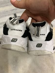 Skechers