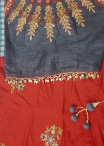 Girls Beautiful Lancha