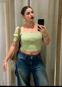 combo light blue and green top