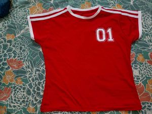 Cute and trendy red t-shirt with a "01" graphic