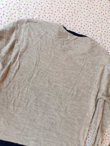 Men's Argyle V-Neck Sweater
